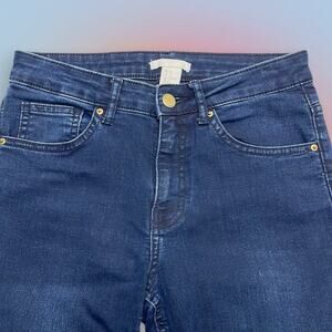 H&M Women’s 6 Skinny Blue Jeans